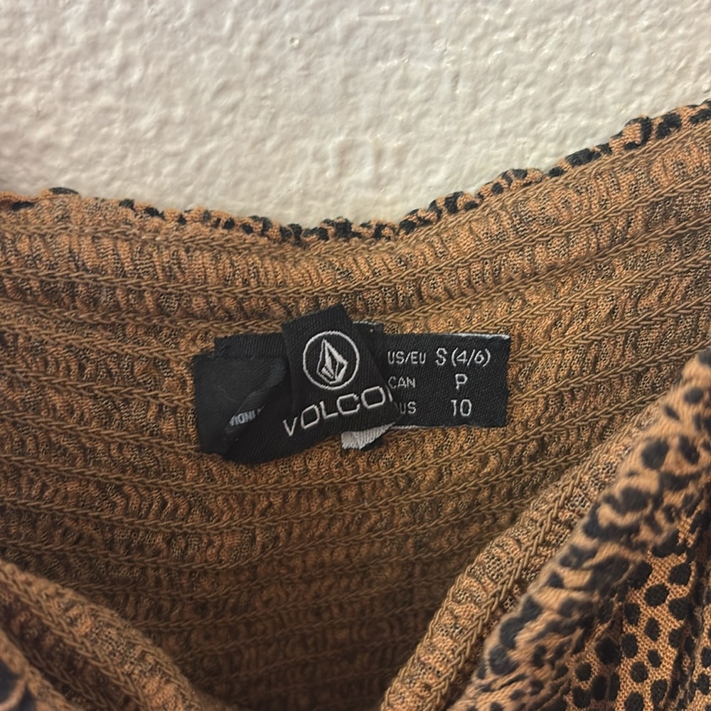 Volcom‎ crop top - Picture 3 of 4